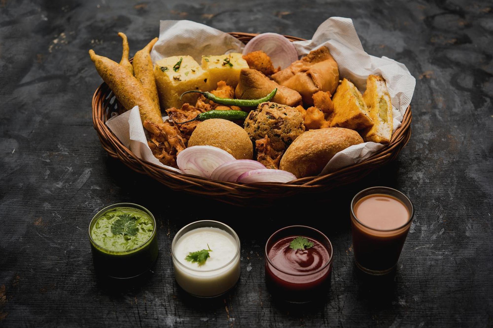 Oyo Flagship Just-9 Inn Near Sahara Ganj Mall Lucknow Eksteriør billede